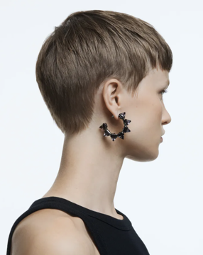 Imagem de BRINCO CHROMA HOOPS PRETO SWAROVSKI