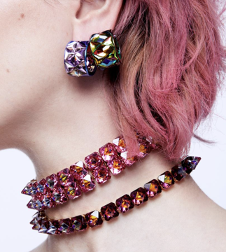 Imagem de COLAR ORTYX CHOKER PYRAMID SPIKE ROSA SWAROVSKI
