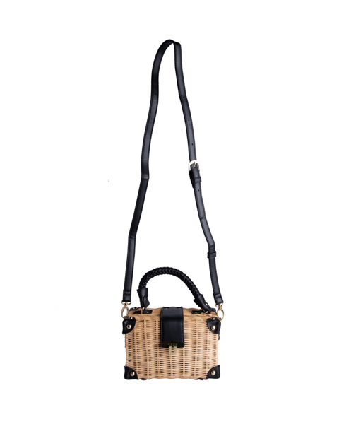 Imagem de BOLSA  DE PALHA NATURAL COM PRETO