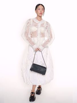 Imagem de BLUSA DE RENDA PAULA RONDON