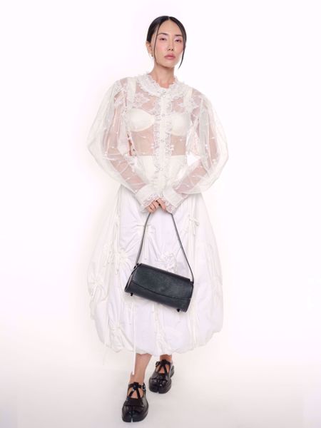 Imagem de BLUSA DE RENDA PAULA RONDON