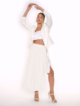 Imagem de BLAZER CURTO OFF WHITE NATI VOZZA