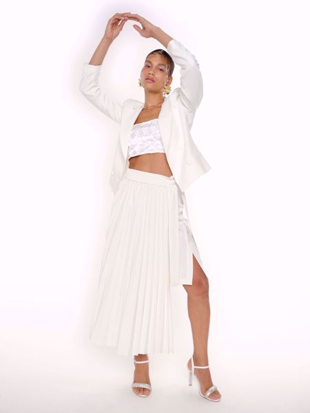 Imagem de BLAZER CURTO OFF WHITE NATI VOZZA