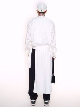 Imagem de SAIA MIDI OFF WHITE PREGAS MODEM