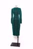 Imagem de VESTIDO VERDE LUREX MIDI COM FENDA