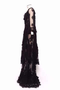 Imagem de VESTIDO LONGO DE SEDA E RENDA PRETO HELO ROCHA