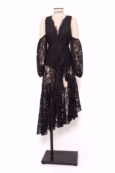 Imagem de VESTIDO  PRETO DE RENDA SPLASH