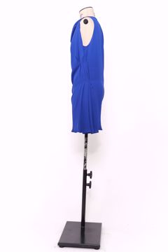 Imagem de VESTIDO AZUL ASSIMETRICO LEVE SEM MANGA